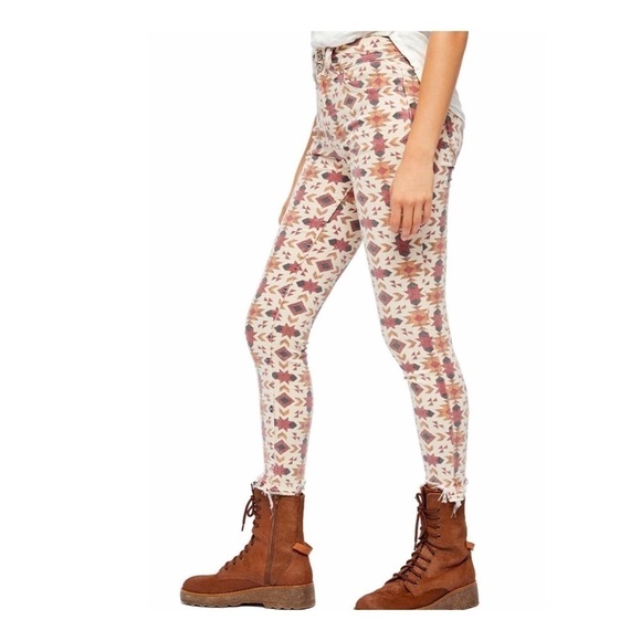 Free People Wild Child Jeans size 24 NWT - Picture 3 of 9